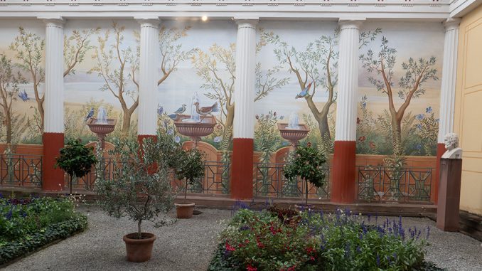 Blick in das Atrium. Foto: Ulla Blohberger